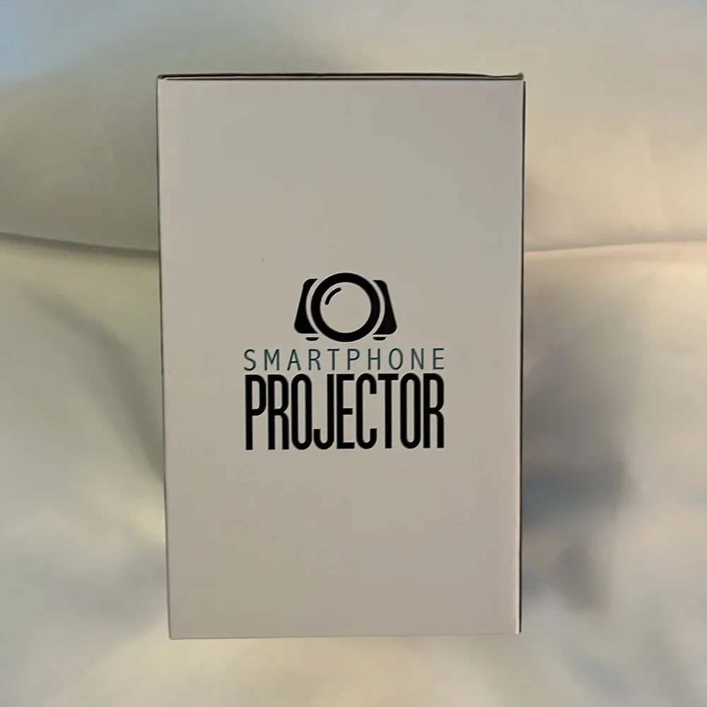 Smartphone Projector with 40